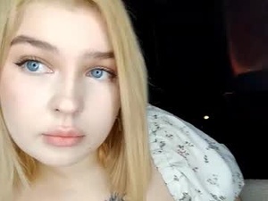 lilianniimi's webcam