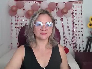lilly_milf's webcam