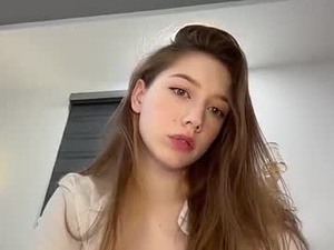lina_lu_'s webcam