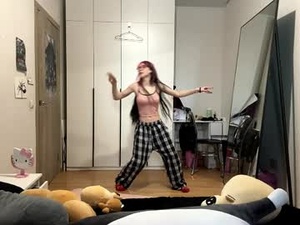 lisabethlaurence's webcam