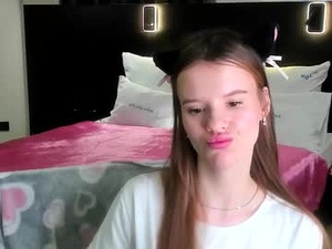 little_pawsy's webcam