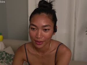 littlemiss_kira's webcam