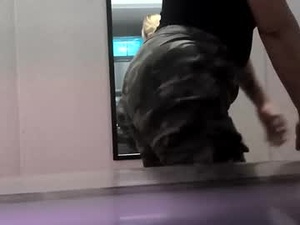 littleprincessslut222's webcam