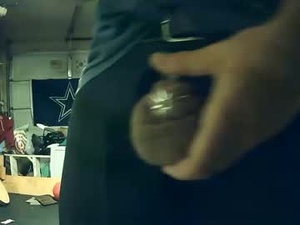 lockedhubs's webcam