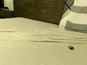 lockedin828's webcam