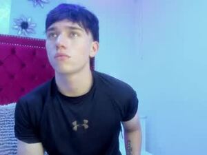logan_carteer's webcam