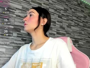 lola_kamila's webcam
