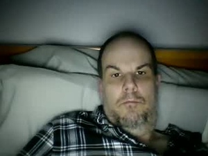 lonelyheart044's webcam