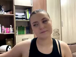 lorettarooke's webcam