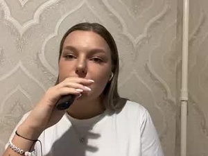 lorindachagolla's webcam