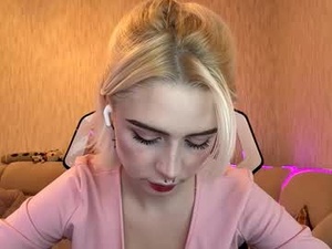 lorrettachimento's webcam