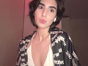 lorrettasittre's webcam