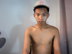 louie_vootontaka's webcam