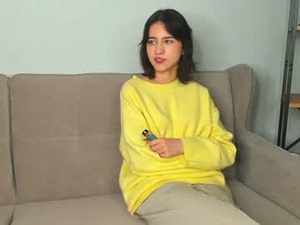 lourdeshuckstep's webcam