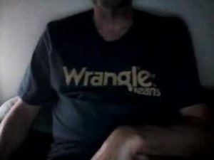 love2benaked686290's webcam