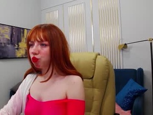 love_is_lola's webcam