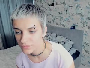 lovely_age's webcam