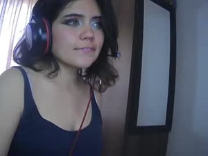 lovely_paris_01's webcam