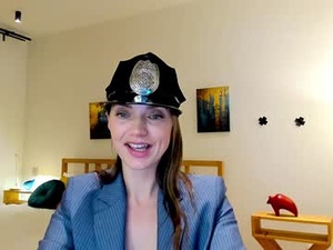lovelyeemia's webcam
