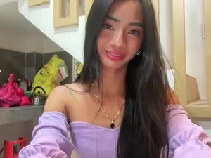 lovelyours_kishia's webcam