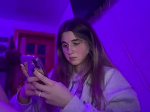 lovelysilk_63's webcam