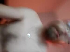 loverofmen84's webcam