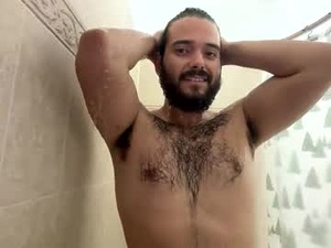 lovetopleaseyou4423's webcam