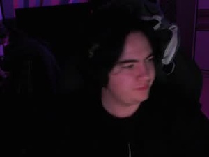lucianx_'s webcam