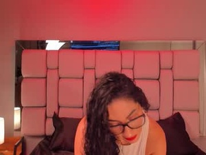 lucy_bigboobs_'s webcam