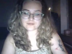 lucyflirt's webcam