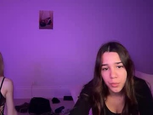 lucyrivera1's webcam