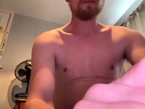 lukeeeeey96's webcam