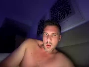 lukeserkanic's webcam