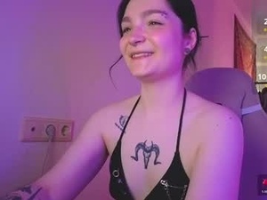 luna_moon13's webcam