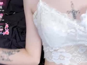 luna_r1se_'s webcam