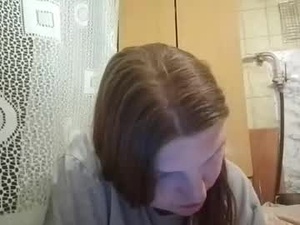 lunadesire976's webcam