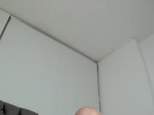 lunaospinatv's webcam