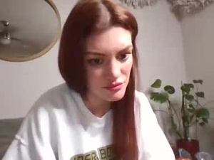 lunara_obscene's webcam