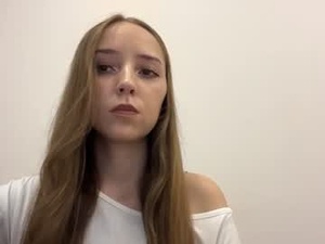 lunarleya's webcam