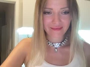 lusiluv's webcam