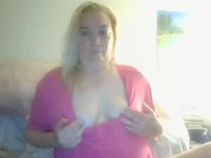 luv4lia's webcam