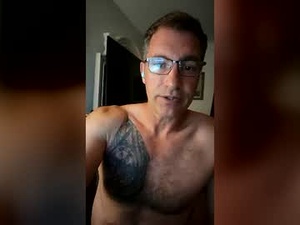 luvsmokeproductions's webcam