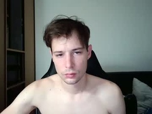 luxury369's webcam