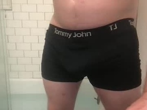 lvguynextdoor440656's webcam