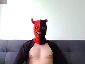 machine9010's webcam