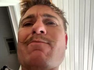 madmaxmillion4's webcam
