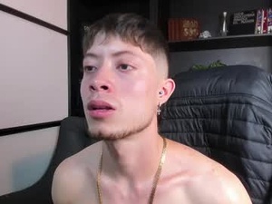 marcuscollins1_'s webcam
