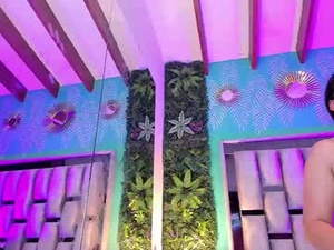 mari_cooper1's webcam