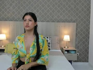 martina_ayala's webcam