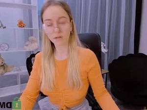 mary_mooore's webcam
